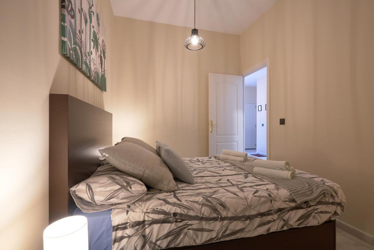 Apartamentos Tejares De Triana 16B Seville Exterior photo